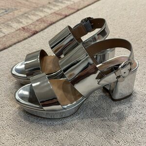 New Aerosoles Camera platforms